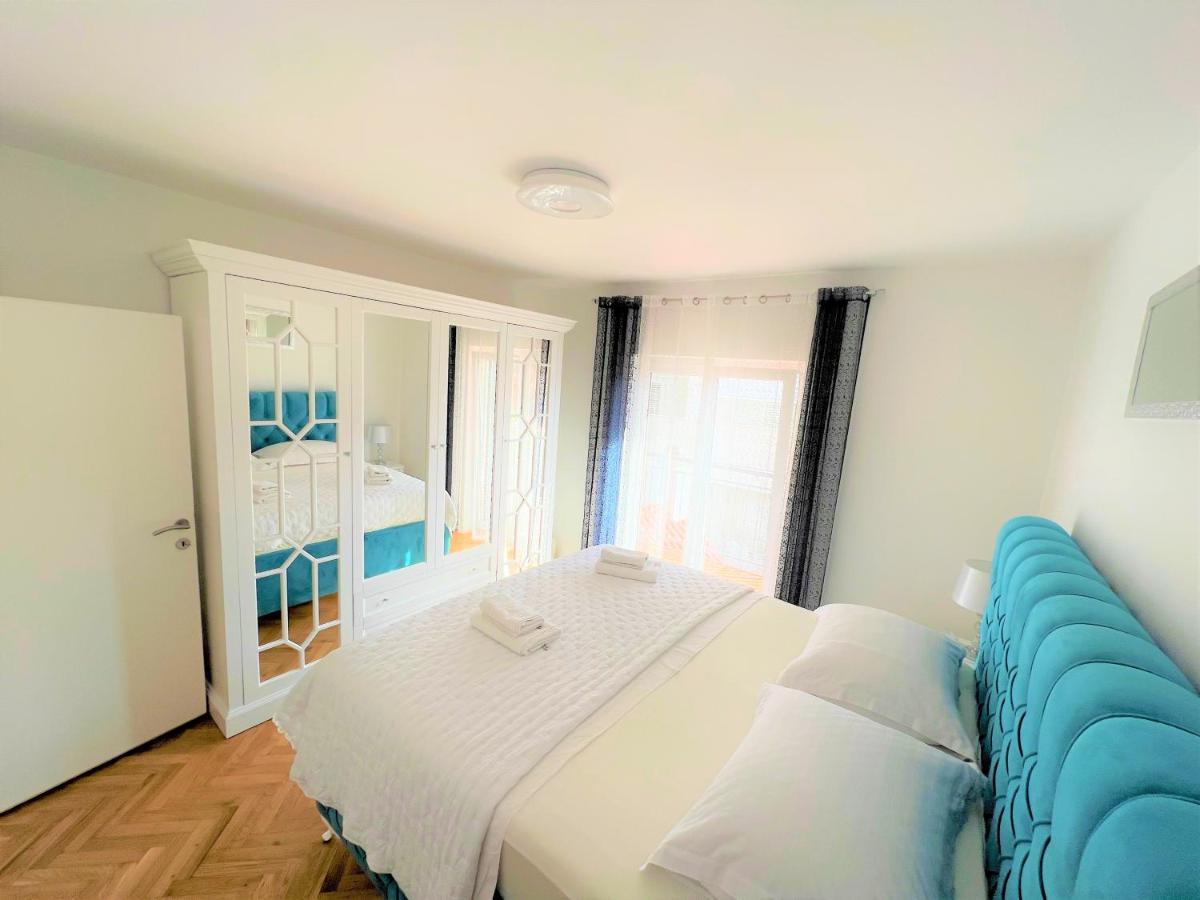 Apartment Makarska Exterior foto